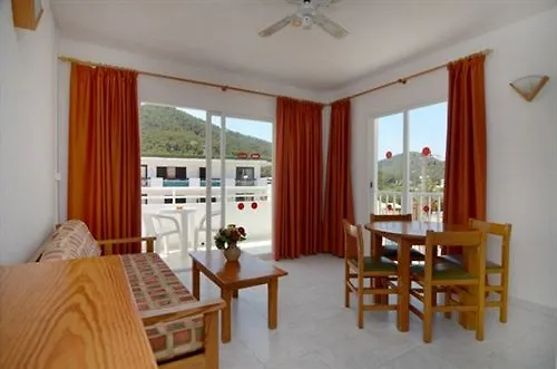 Typic Oasis Sa Tanca Lägenhet Cala Llonga  Spanien